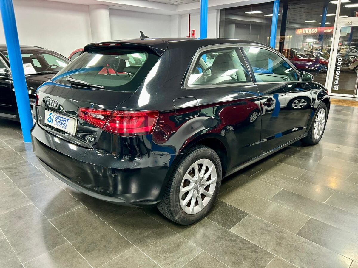 AUDI A3 1.6tdi attraction