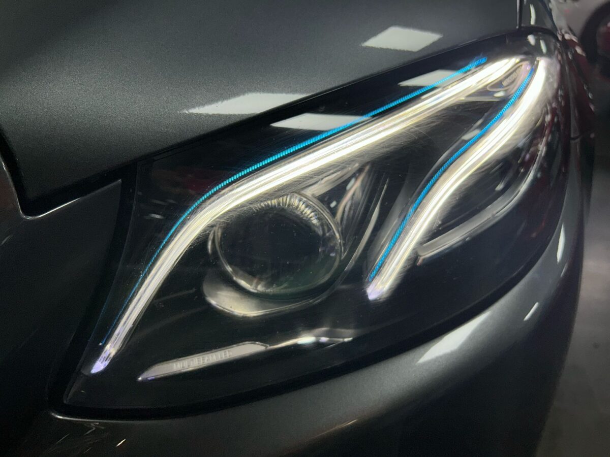 MERCEDES-BENZ E-class 200 coupe avantgarde
