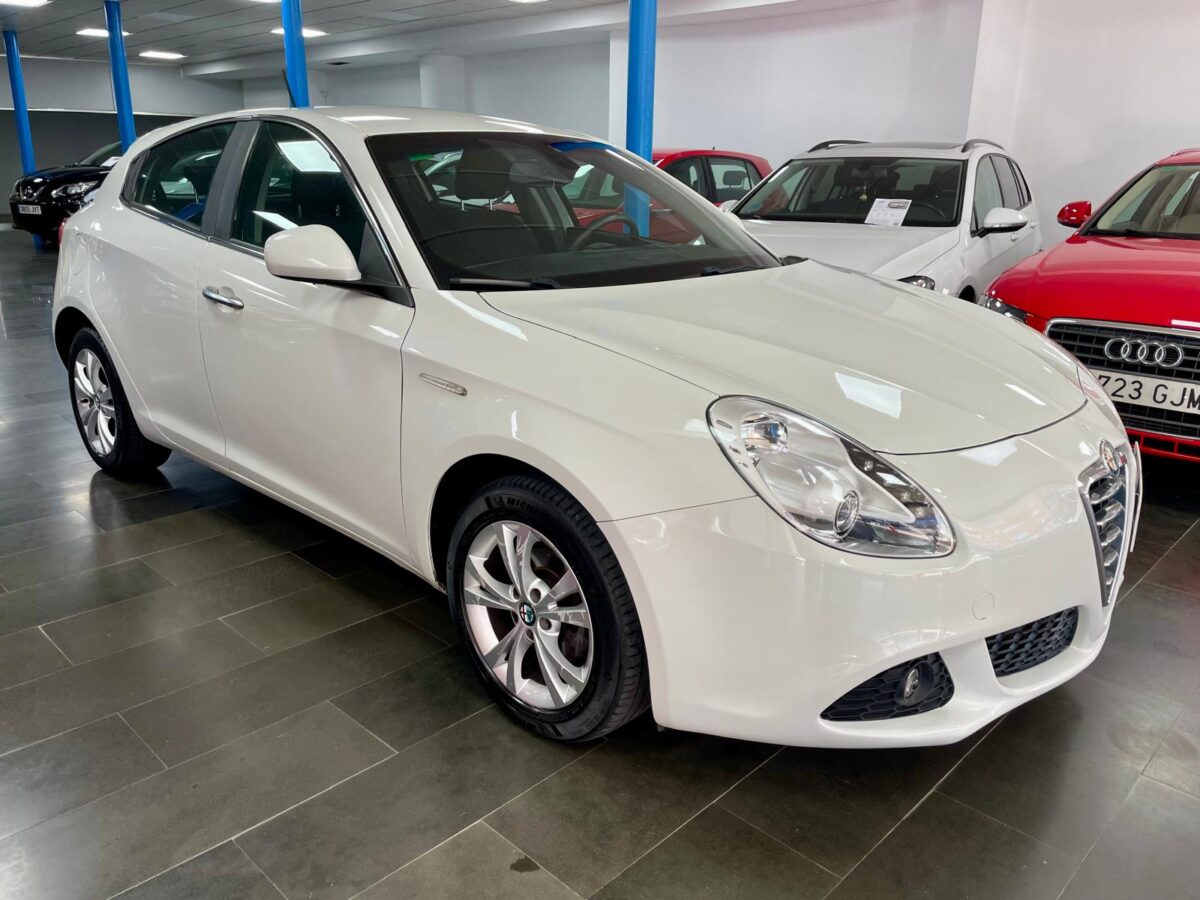 ALFA ROMEO 1.6JTDM DITINCTIVE