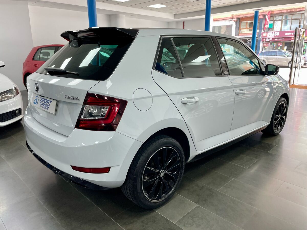 SKODA FABIA 1.0TSI MONTE CARLO