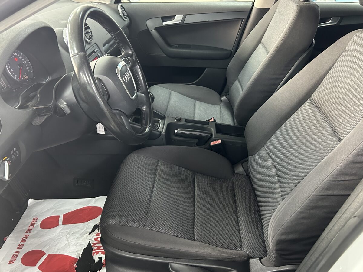 AUDI A3 1.6tdi attraction