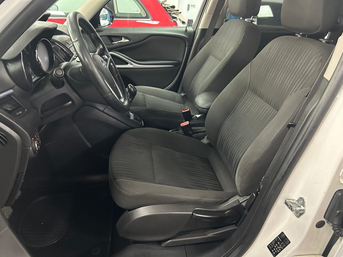 OPEL ZAFIRA TOURER 1.6cdti Selective