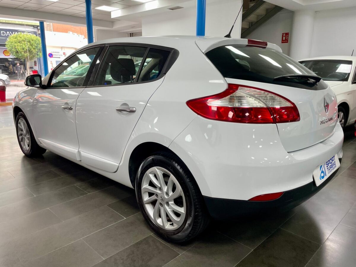 RENAULT Megane 1.5dci DYNAMIQUE 110cv