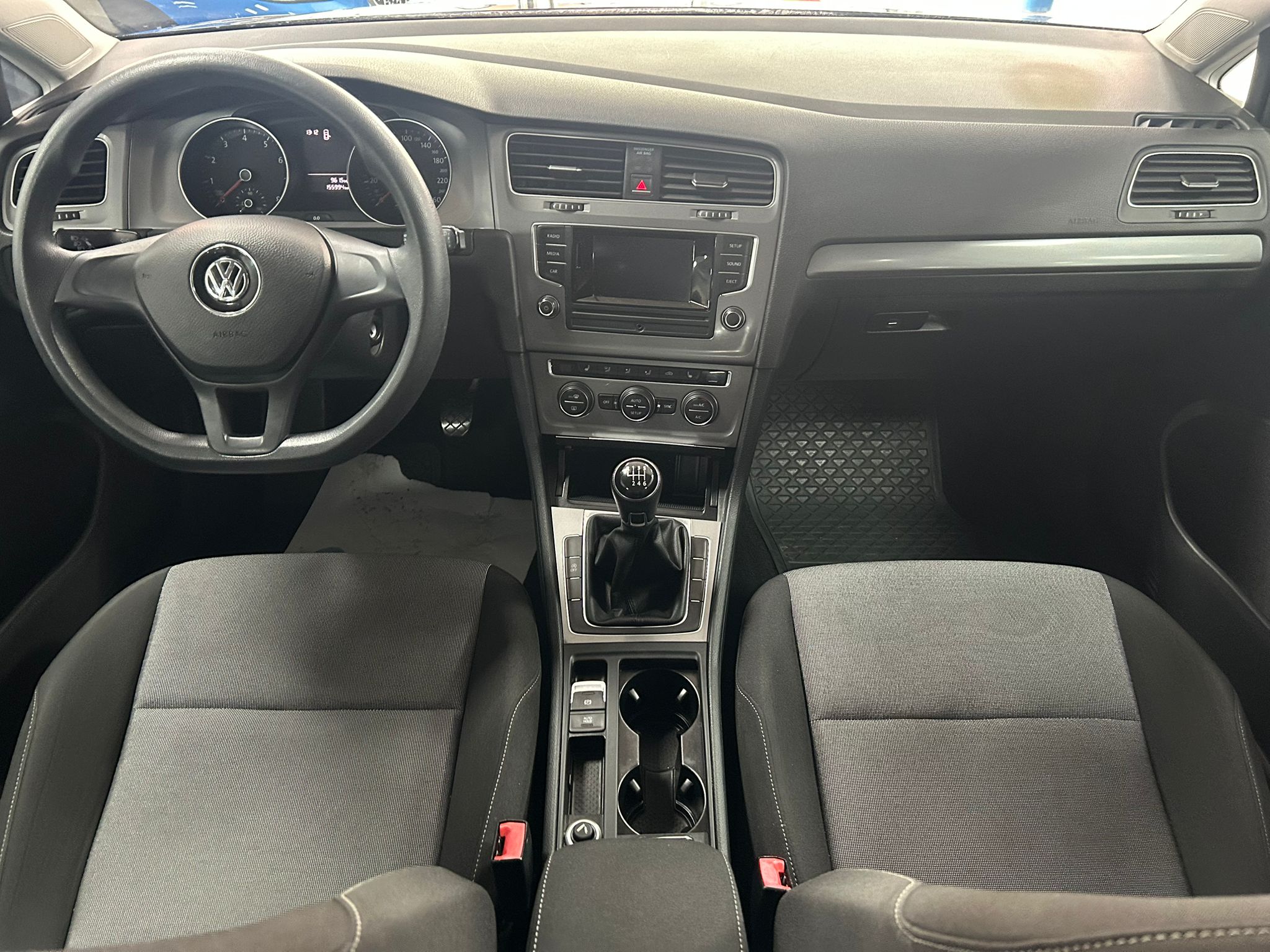 VOLKSWAGEN Golf Edition 1.2tsi