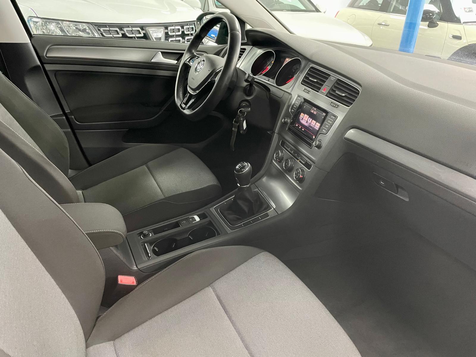 VOLKSWAGEN Golf 1.6tdi