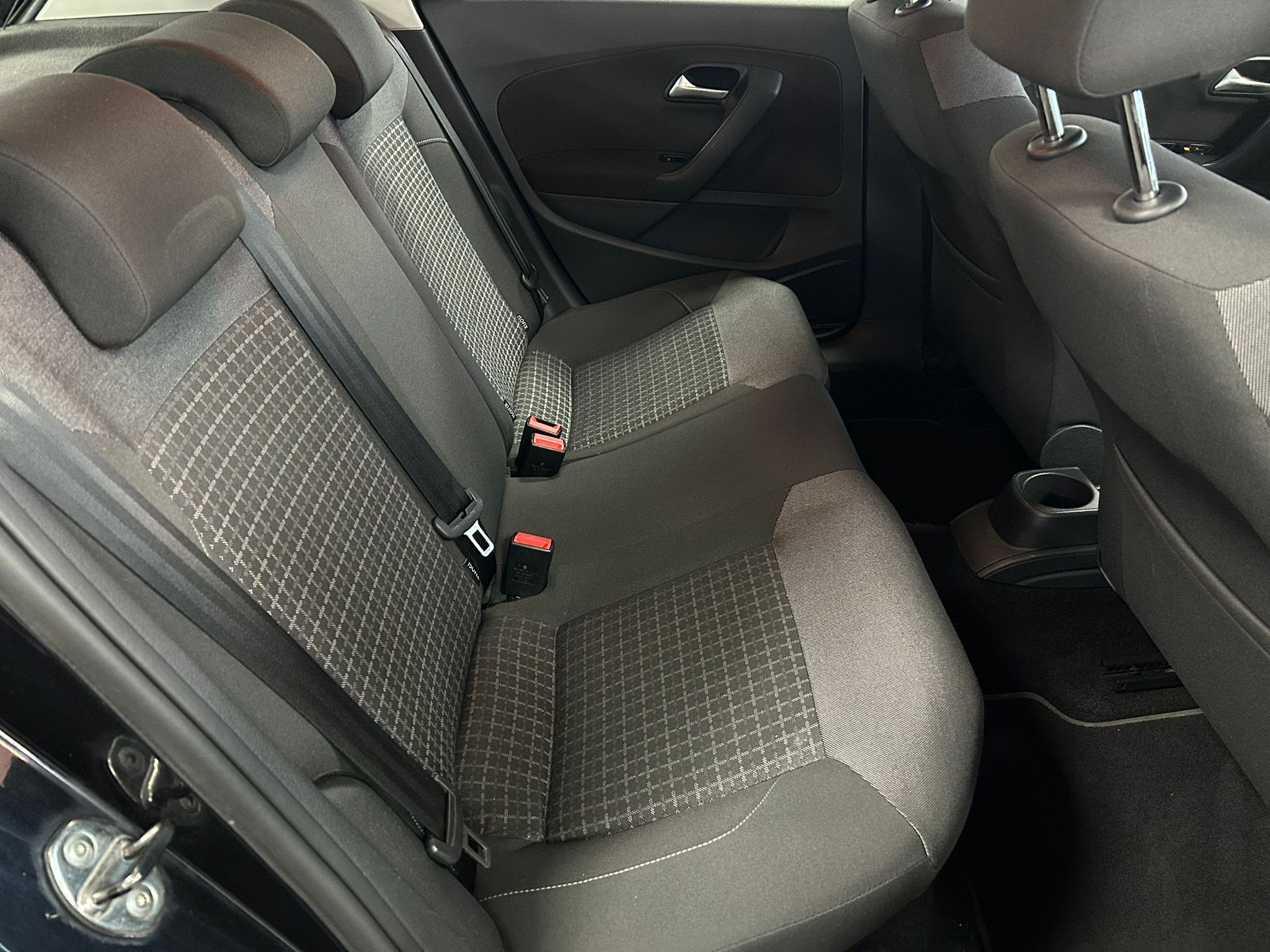 VOLKSWAGEN POLO 1.2TSI ADVANCE