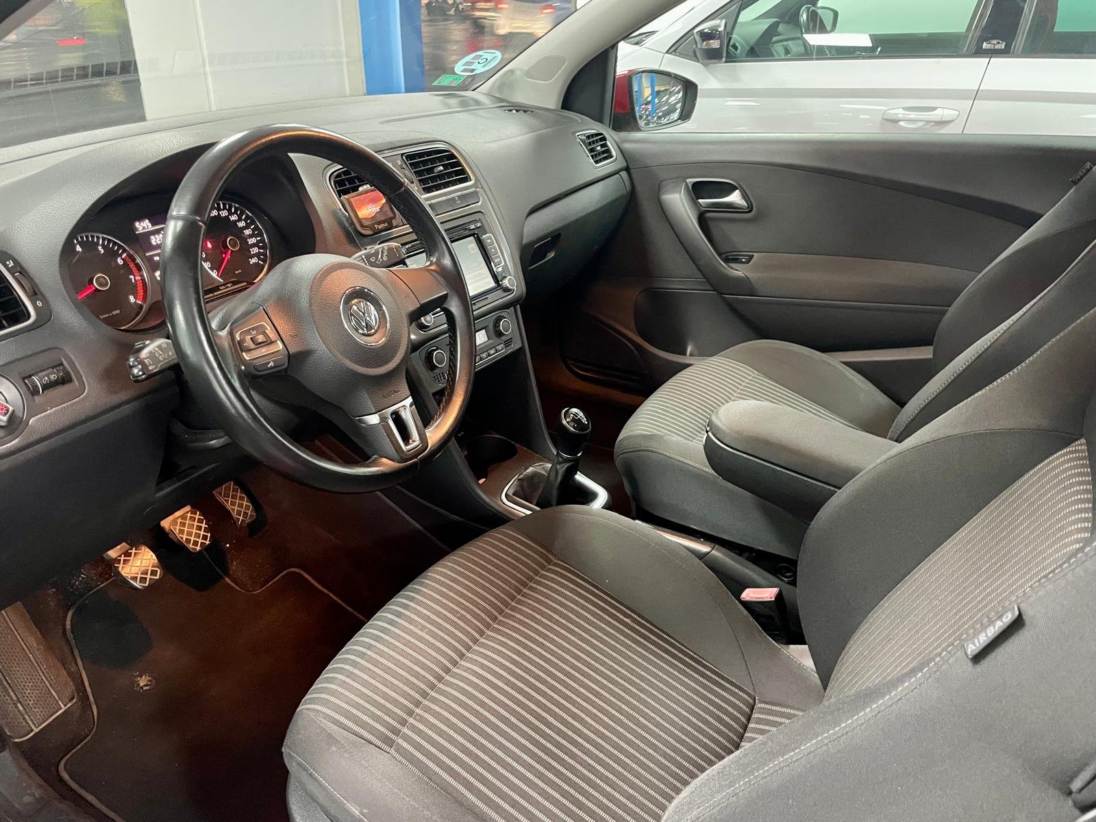 VOLKSWAGEN POLO advance 1.2tsi