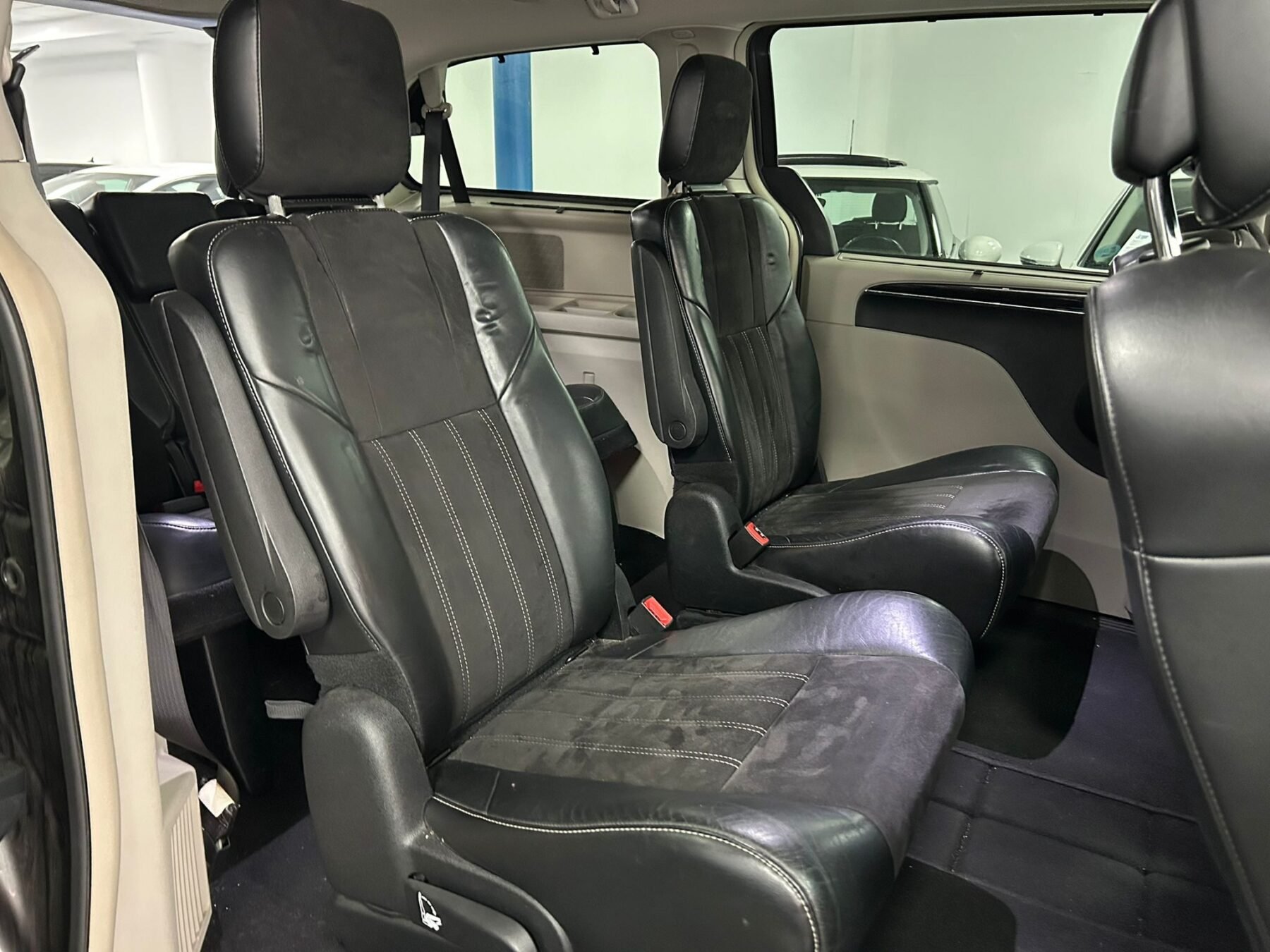 LANCIA VOYAGER 2.8CRD