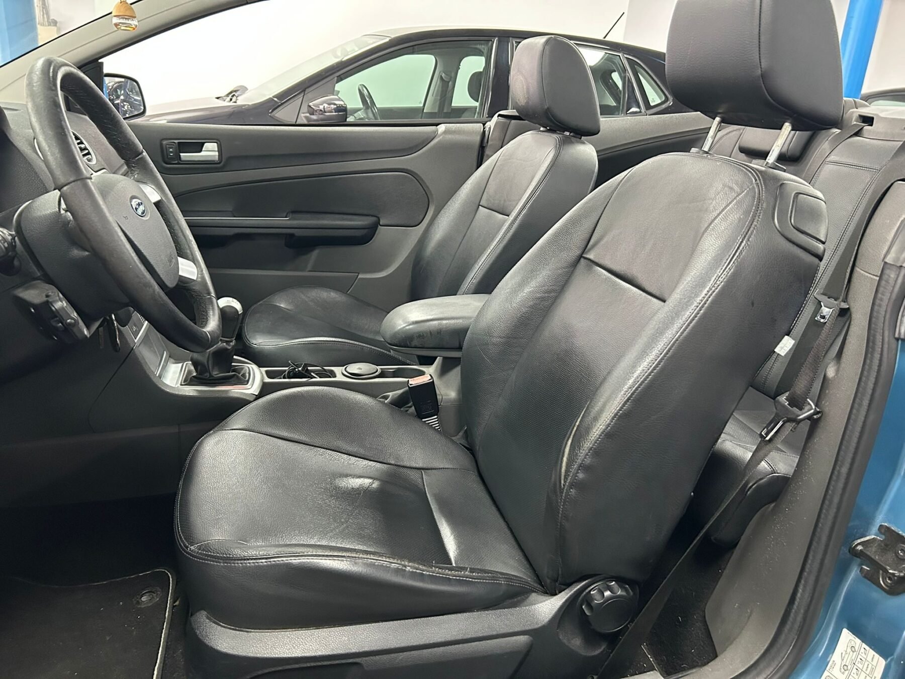 FORD Focus 2.0 CABRIO TITANIUM