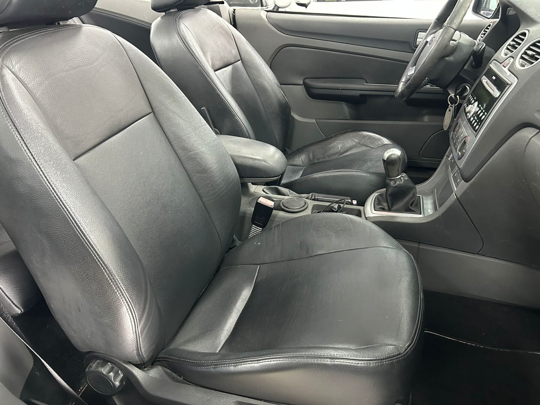 FORD Focus 2.0 CABRIO TITANIUM