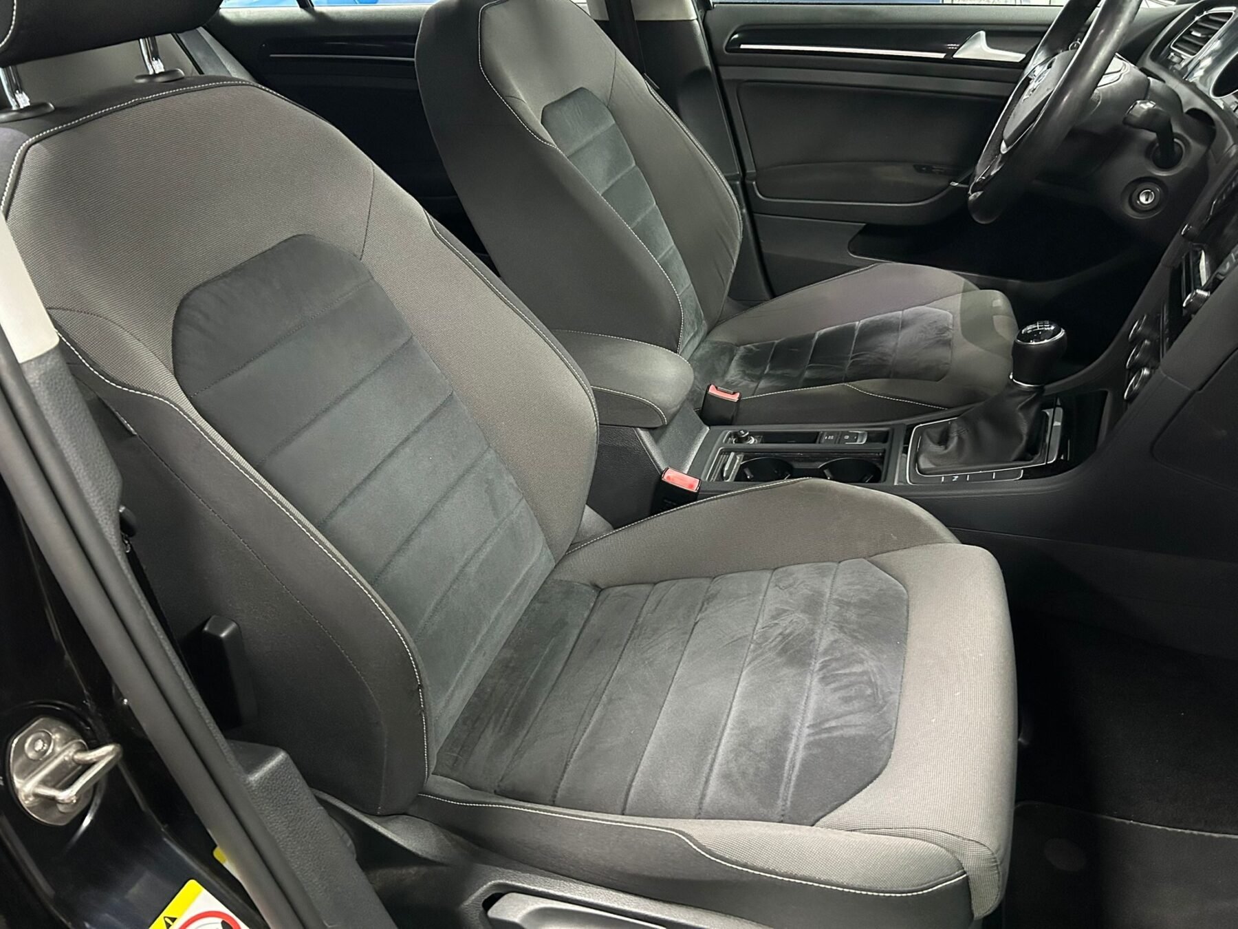 VOLKSWAGEN Golf VII 2.0 TDI Sport BlueMotion