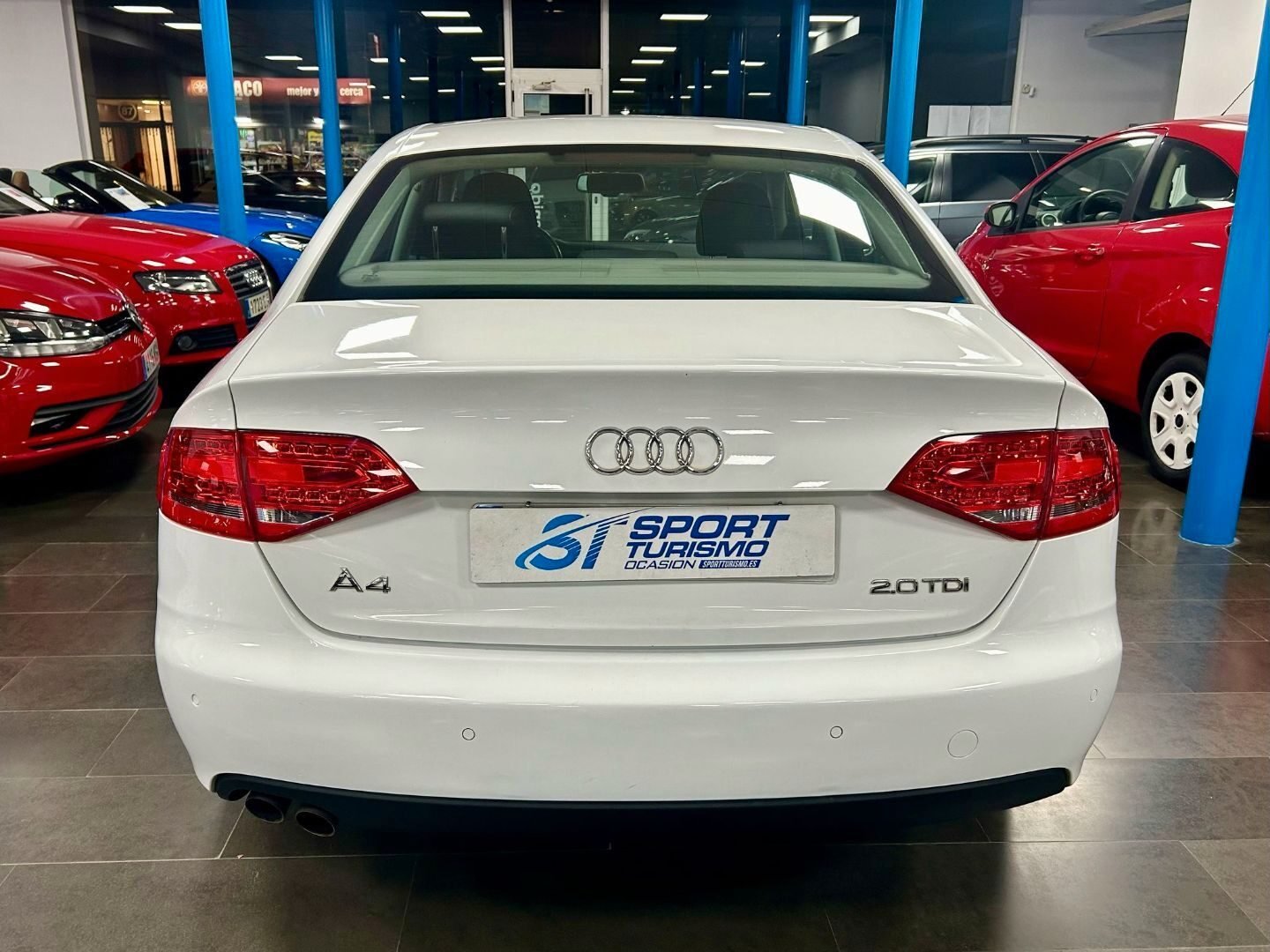 AUDI A4 2.0tdi
