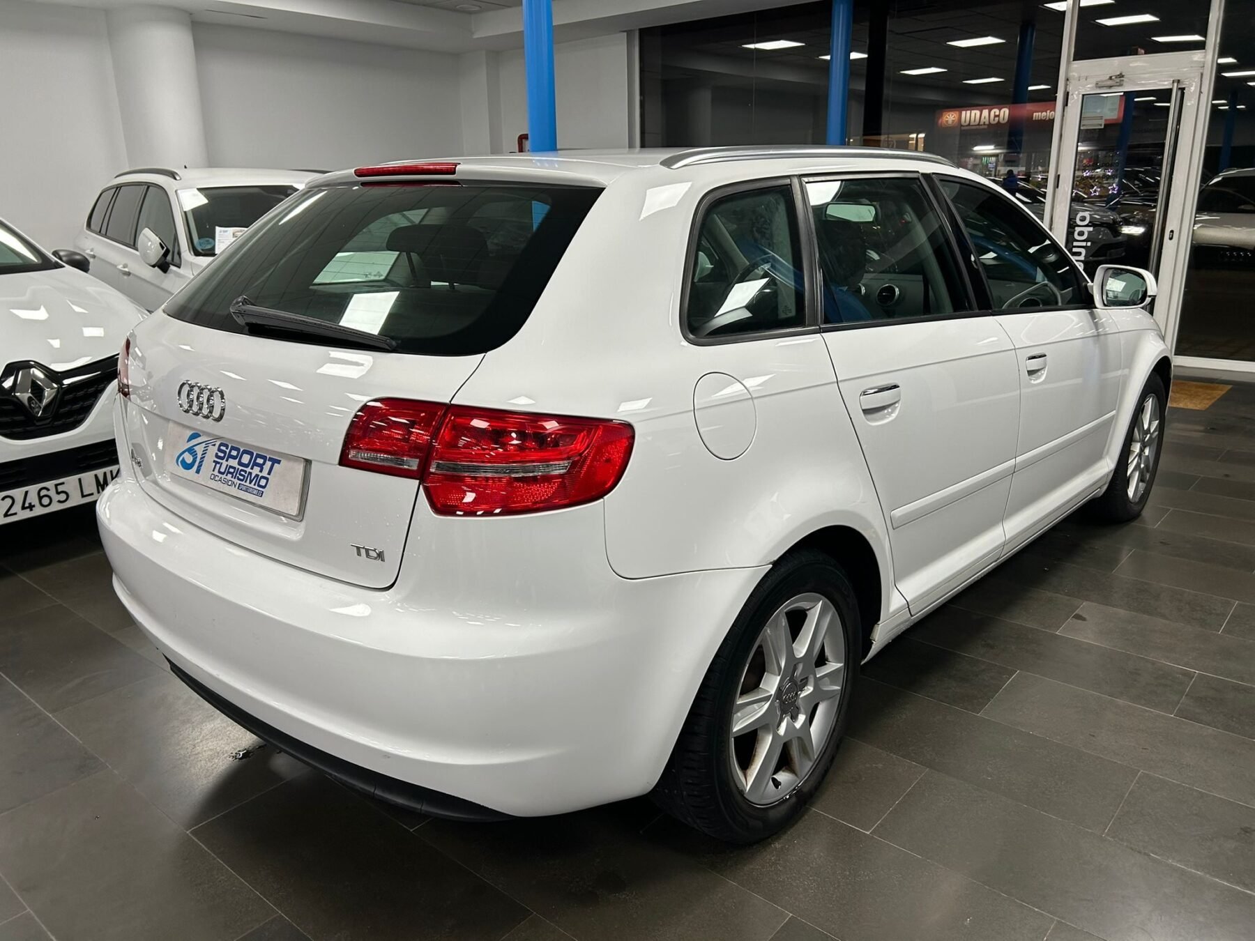 AUDI A3 Sportback 1.6tdi attraction