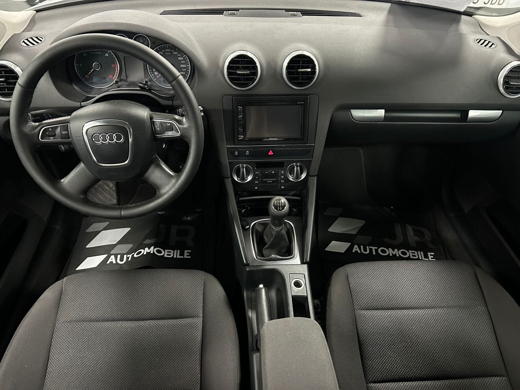 AUDI A3 Sportback 1.6tdi attraction