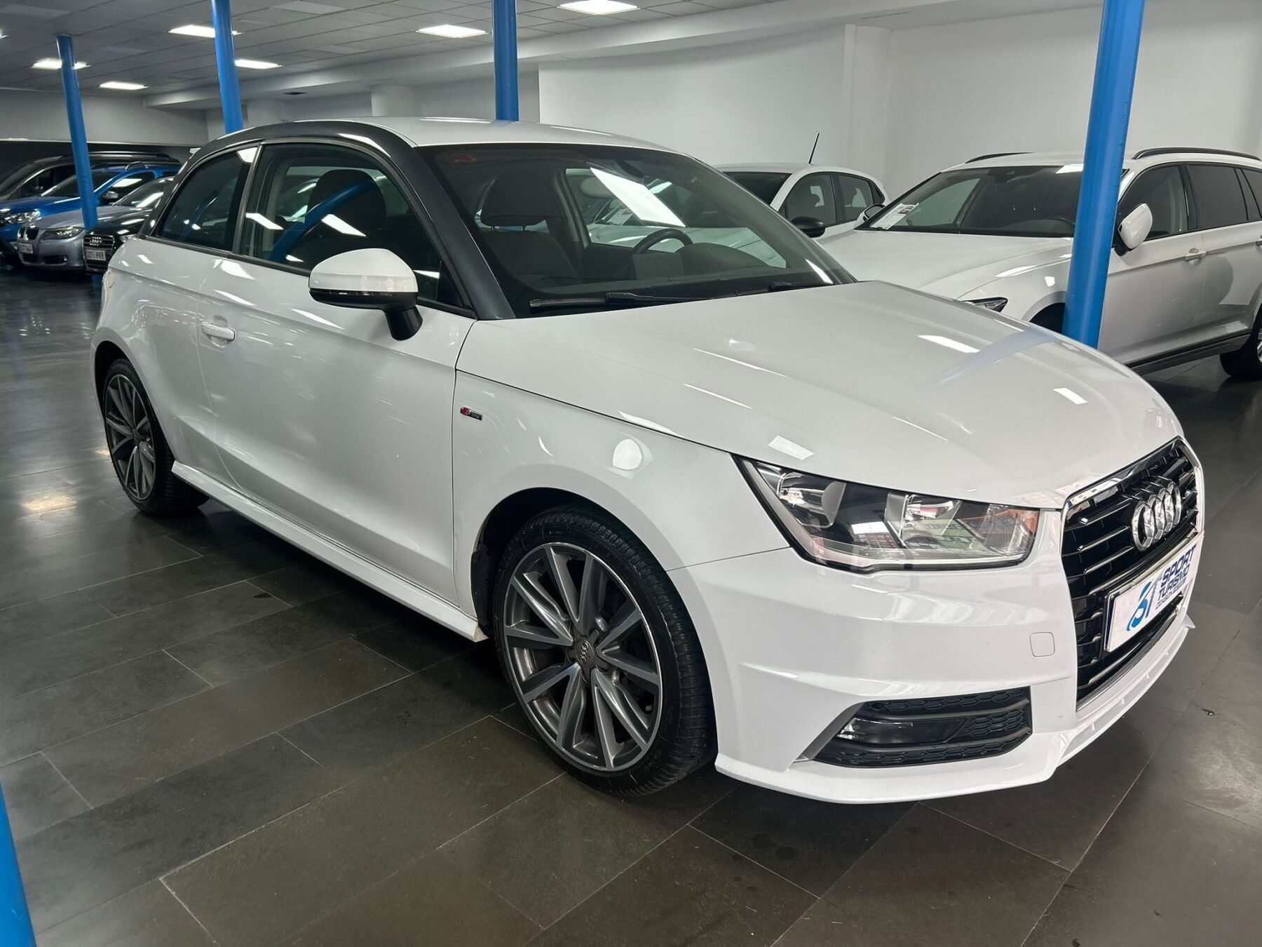 AUDI A1 1.0TFSI S-LINE