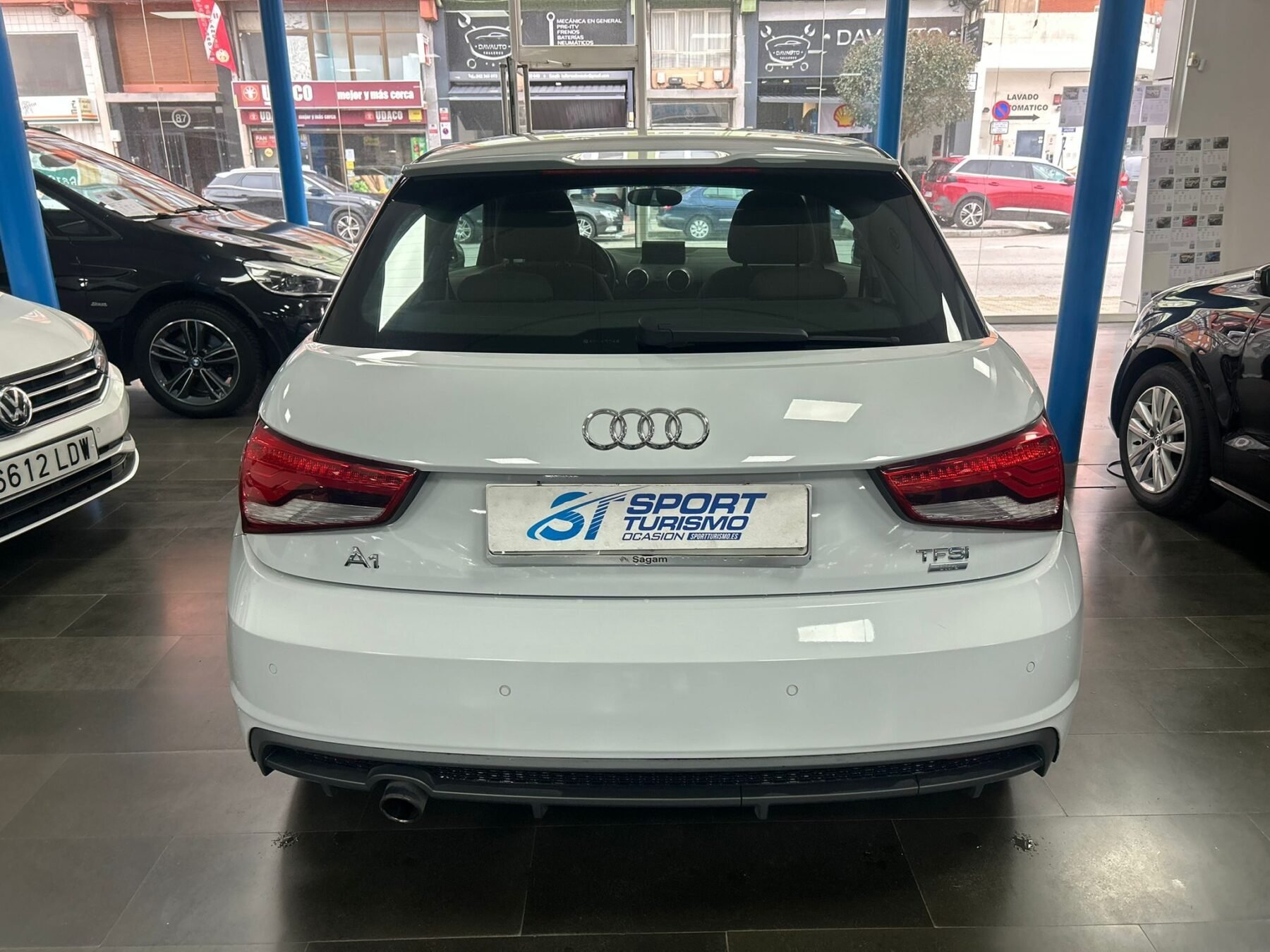AUDI A1 1.0TFSI S-LINE