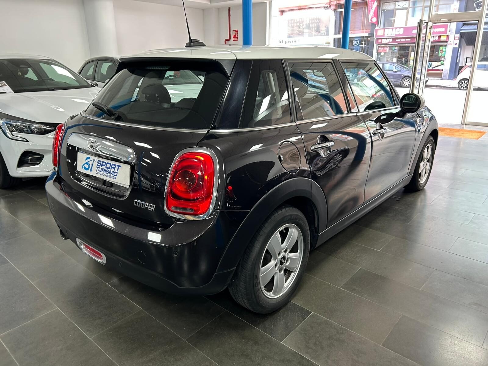 MINI COOPER 1.5