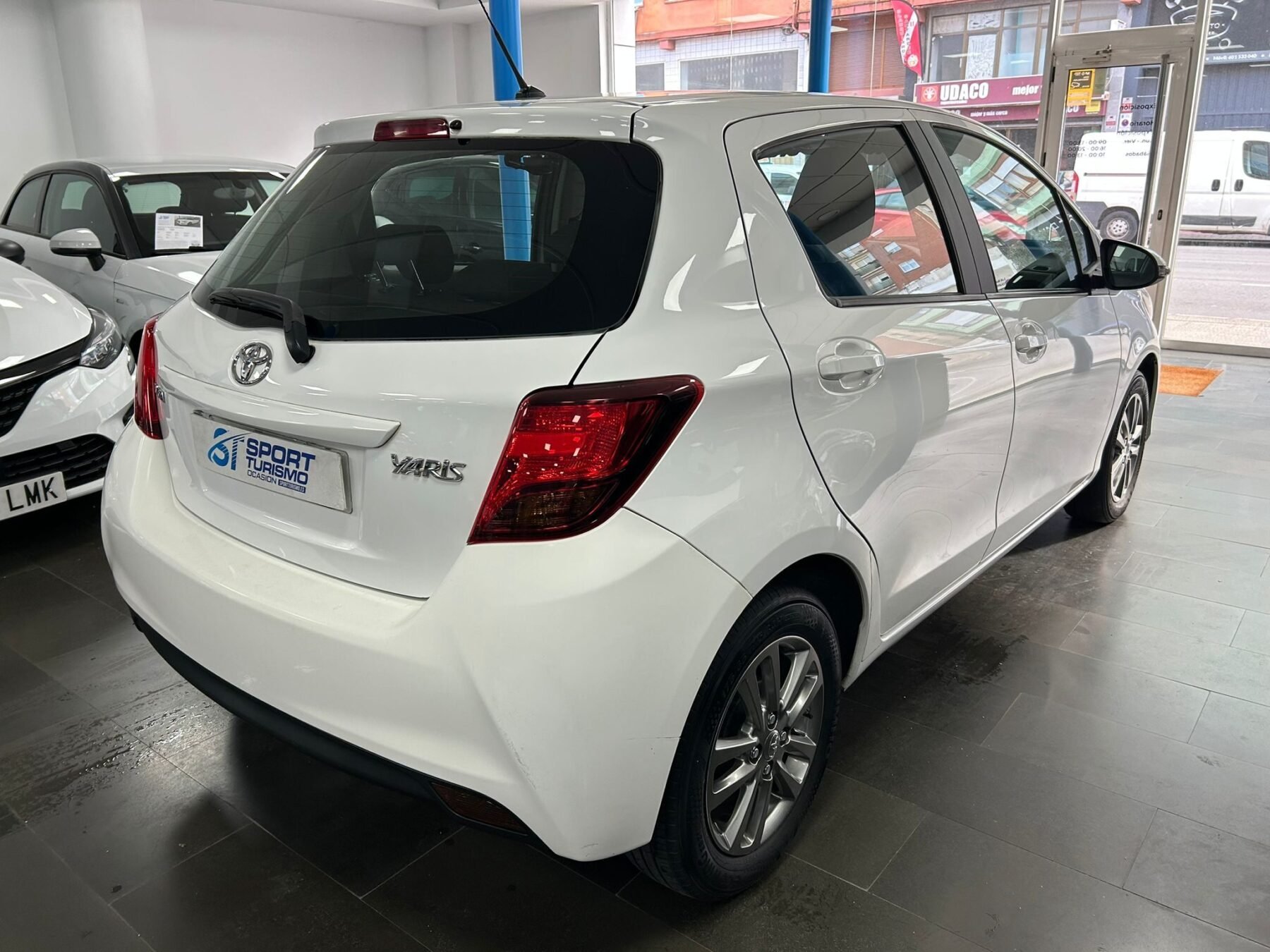 TOYOTA YARIS CITY 1.0