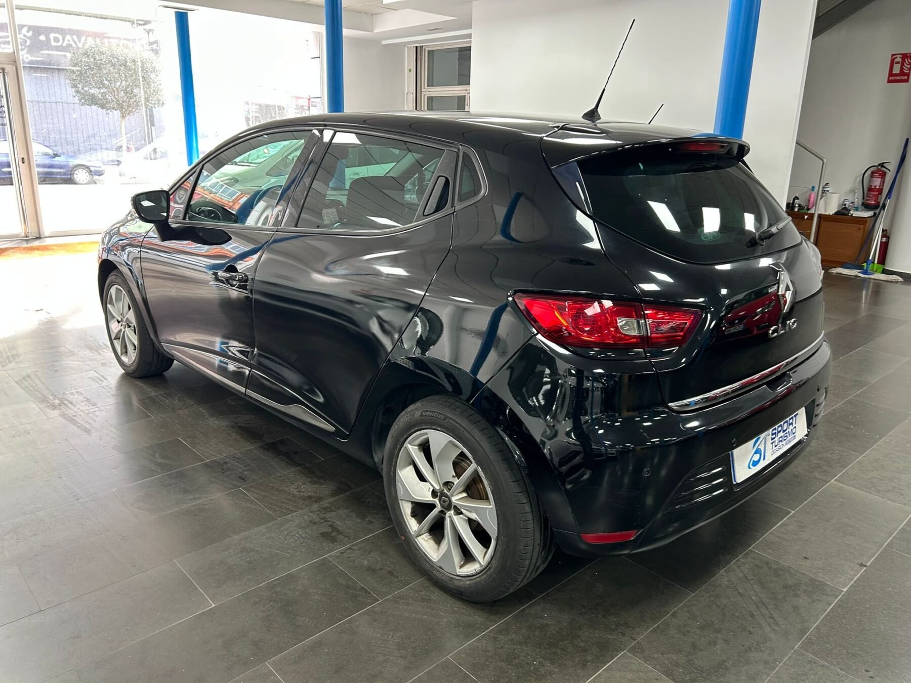 RENAULT Clio 0.9 TCe limited