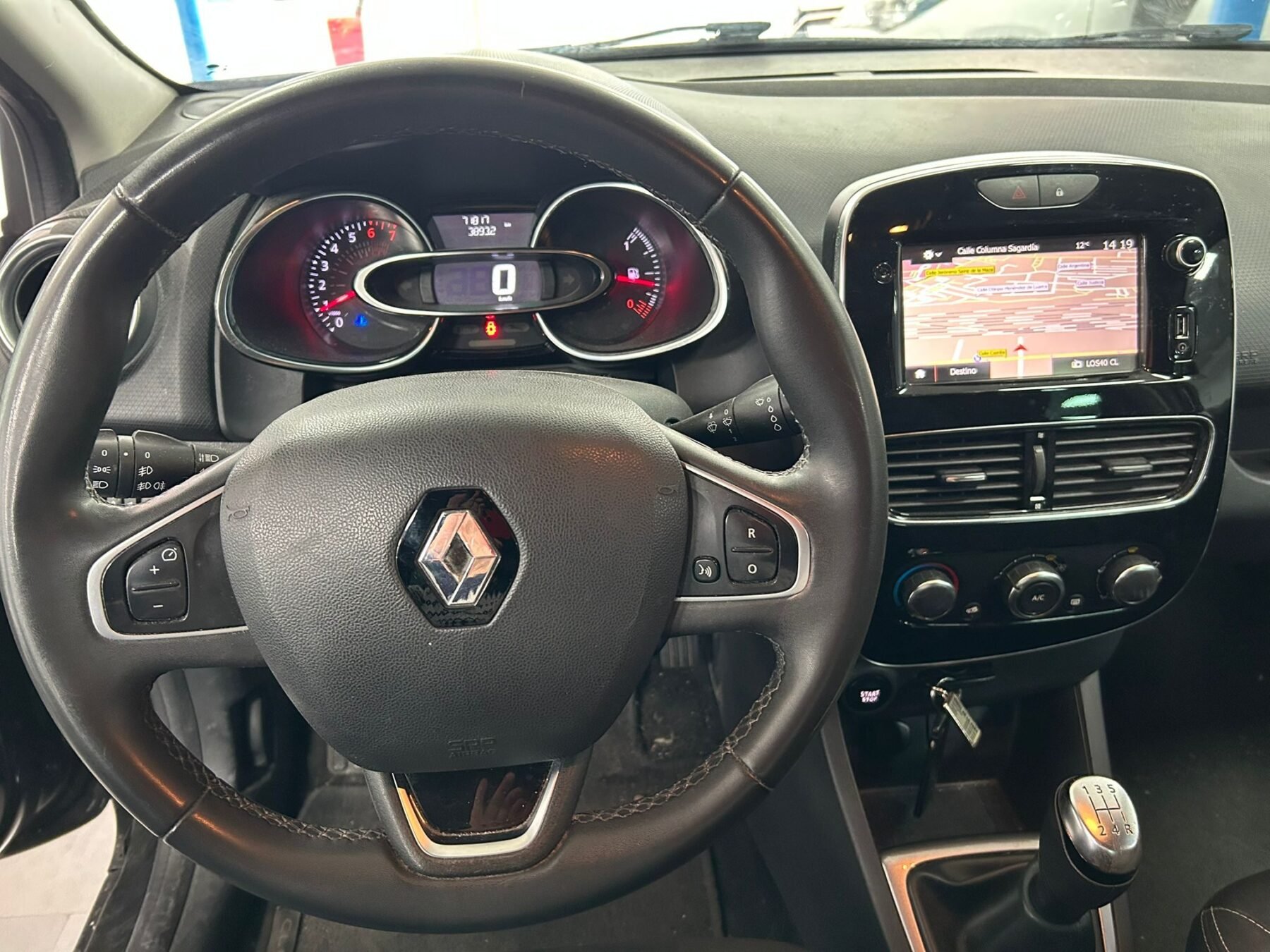 RENAULT Clio 0.9 TCe limited