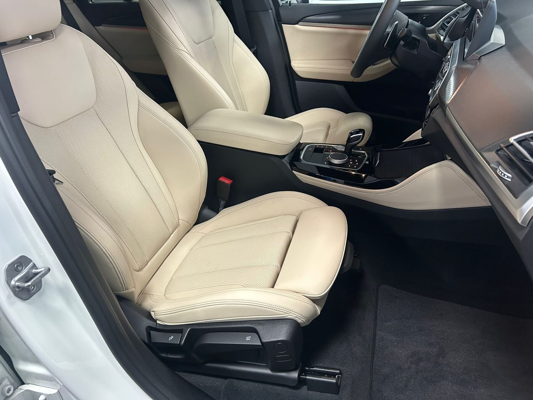 BMW X4 BMW X4 xDrive 20d Mild-Hybrid M Sport