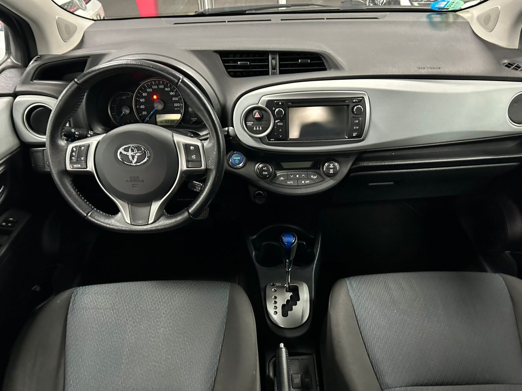 TOYOTA YARIS 1.5 hybrid Active 