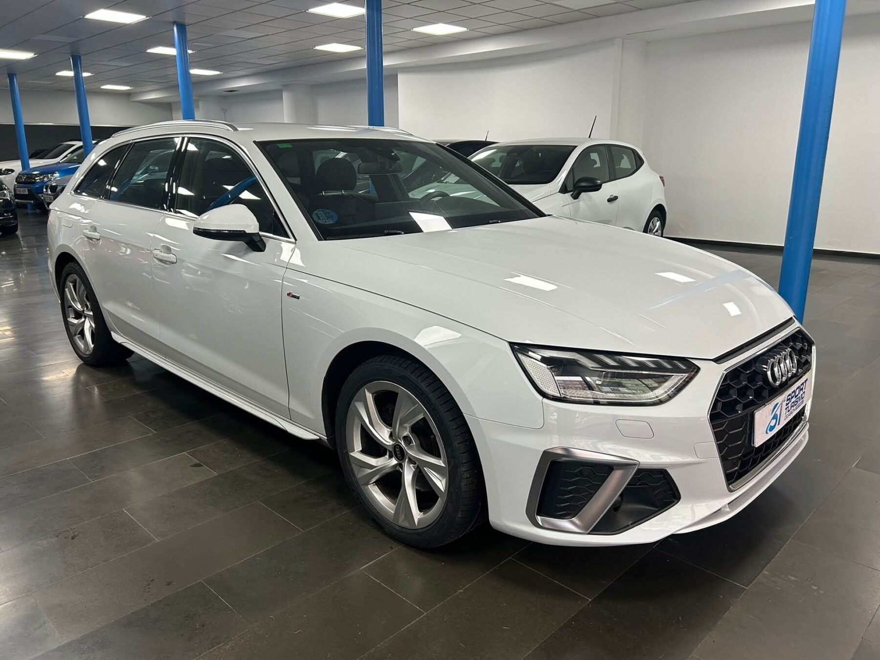 AUDI A4 35 TDI Mild-Hybrid S line 163cv
