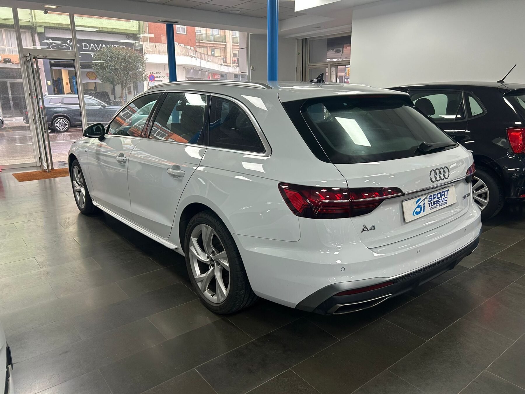 AUDI A4 35 TDI Mild-Hybrid S line 163cv