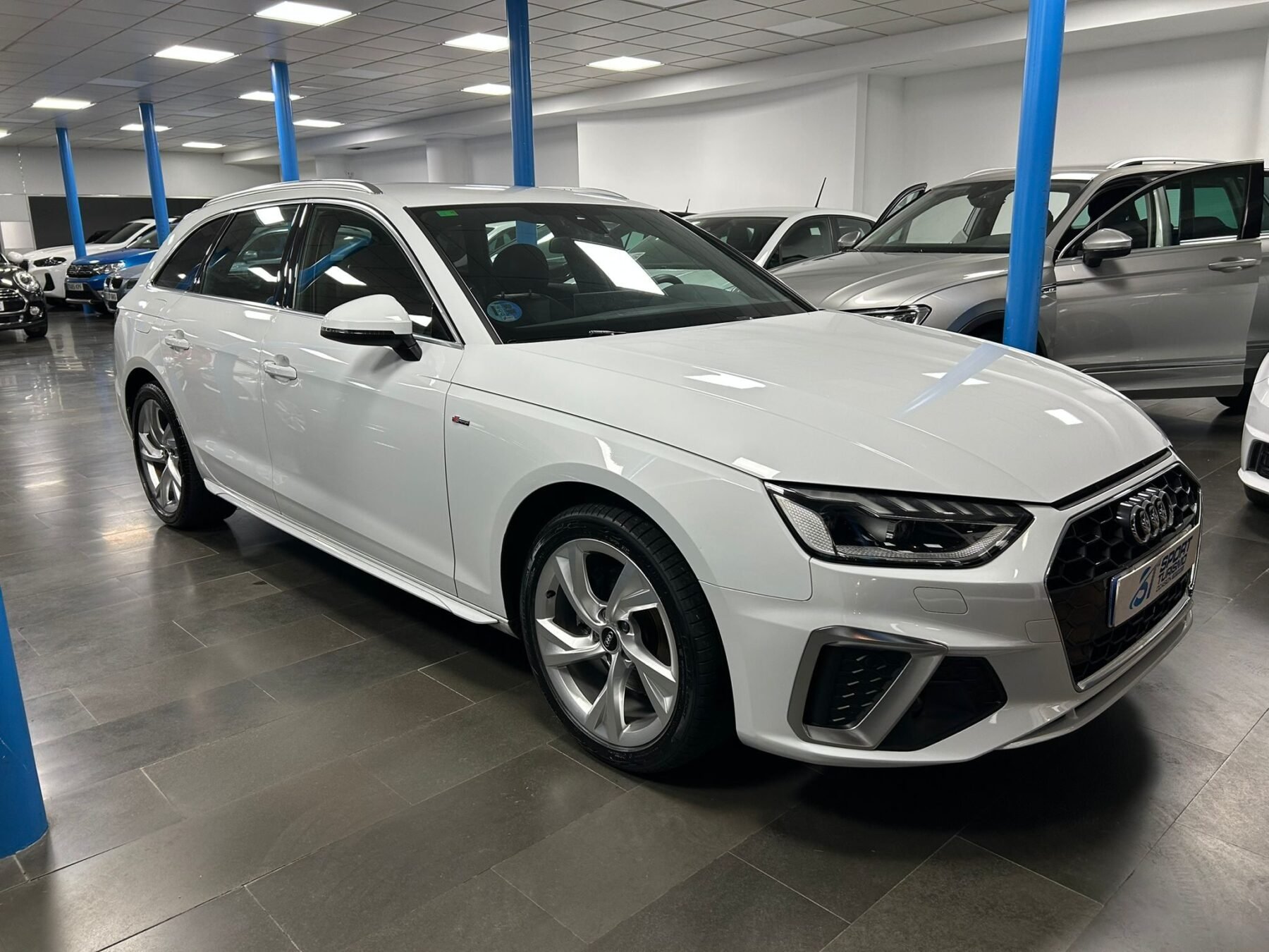 AUDI A4 35 TDI Mild-Hybrid S line 163cv
