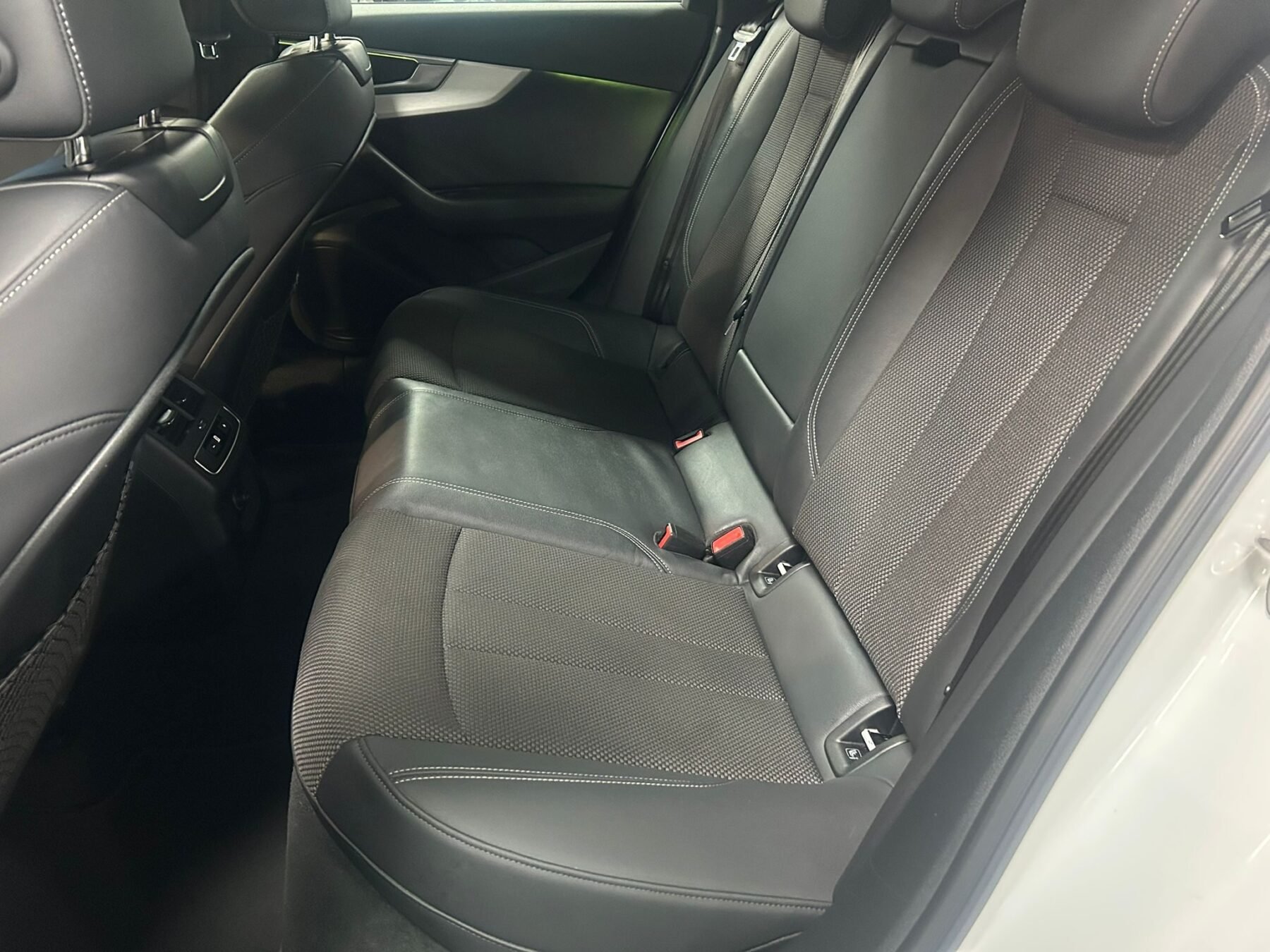 AUDI A4 35 TDI Mild-Hybrid S line 163cv