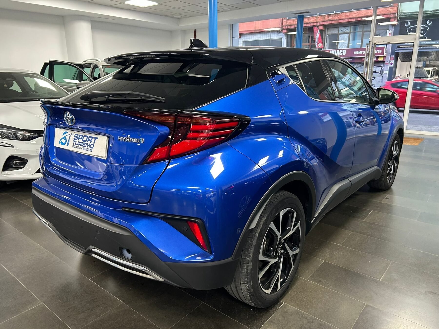 TOYOTA C-HR ADVANCE LUXURY 2.0