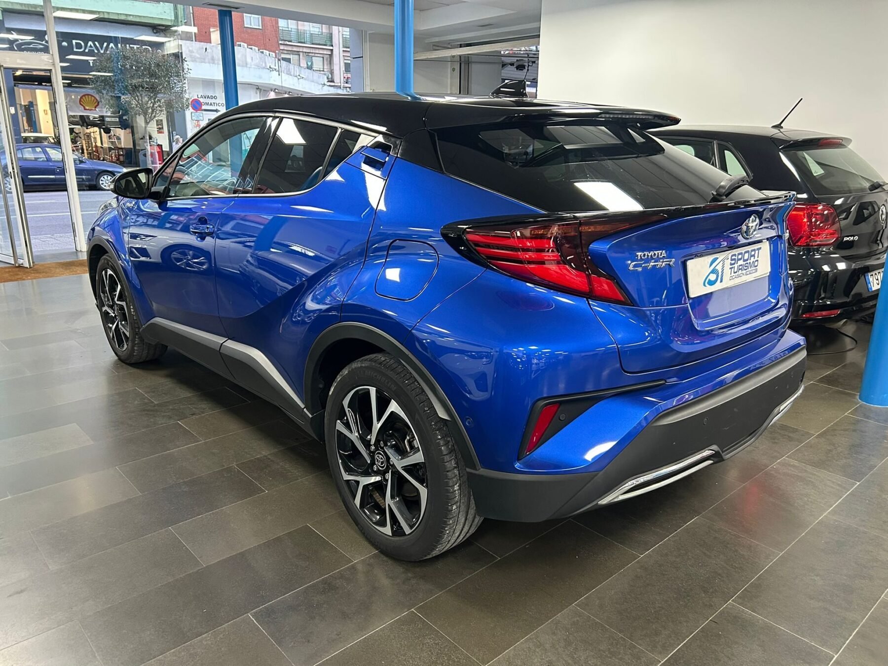 TOYOTA C-HR ADVANCE LUXURY 2.0