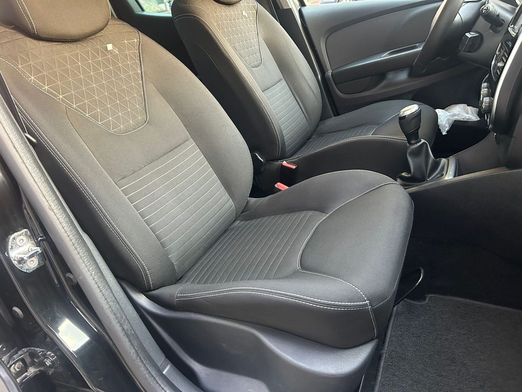 RENAULT Clio 0.9 TCe limited