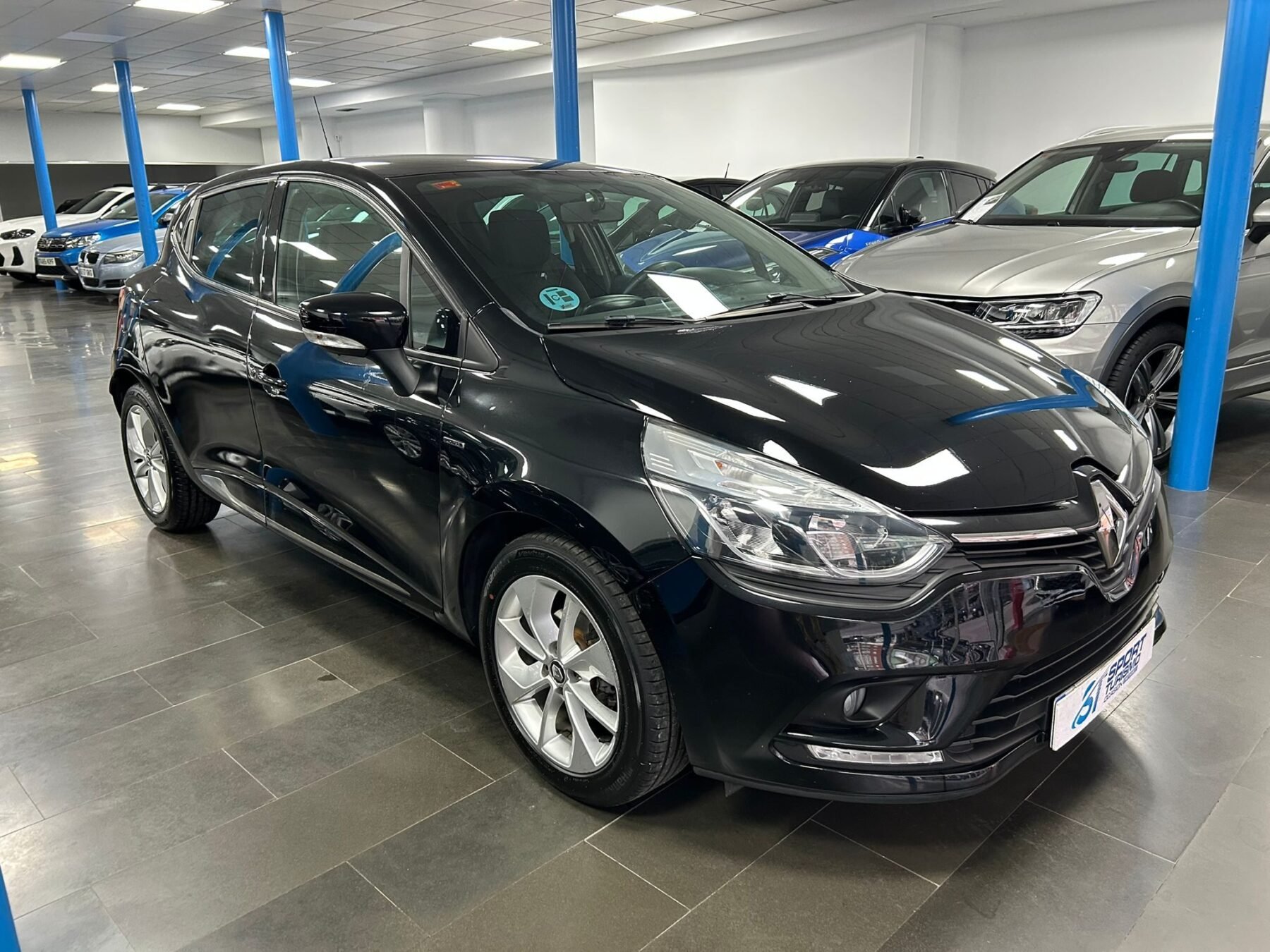 RENAULT Clio 0.9 TCe limited
