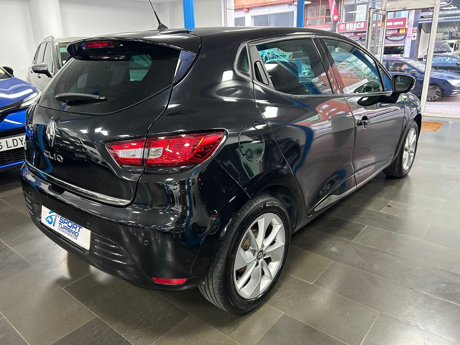 RENAULT Clio 0.9 TCe limited