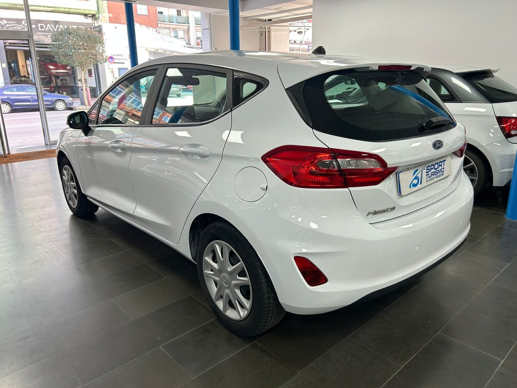 FORD Fiesta 1.1 TI-VCT TREND+