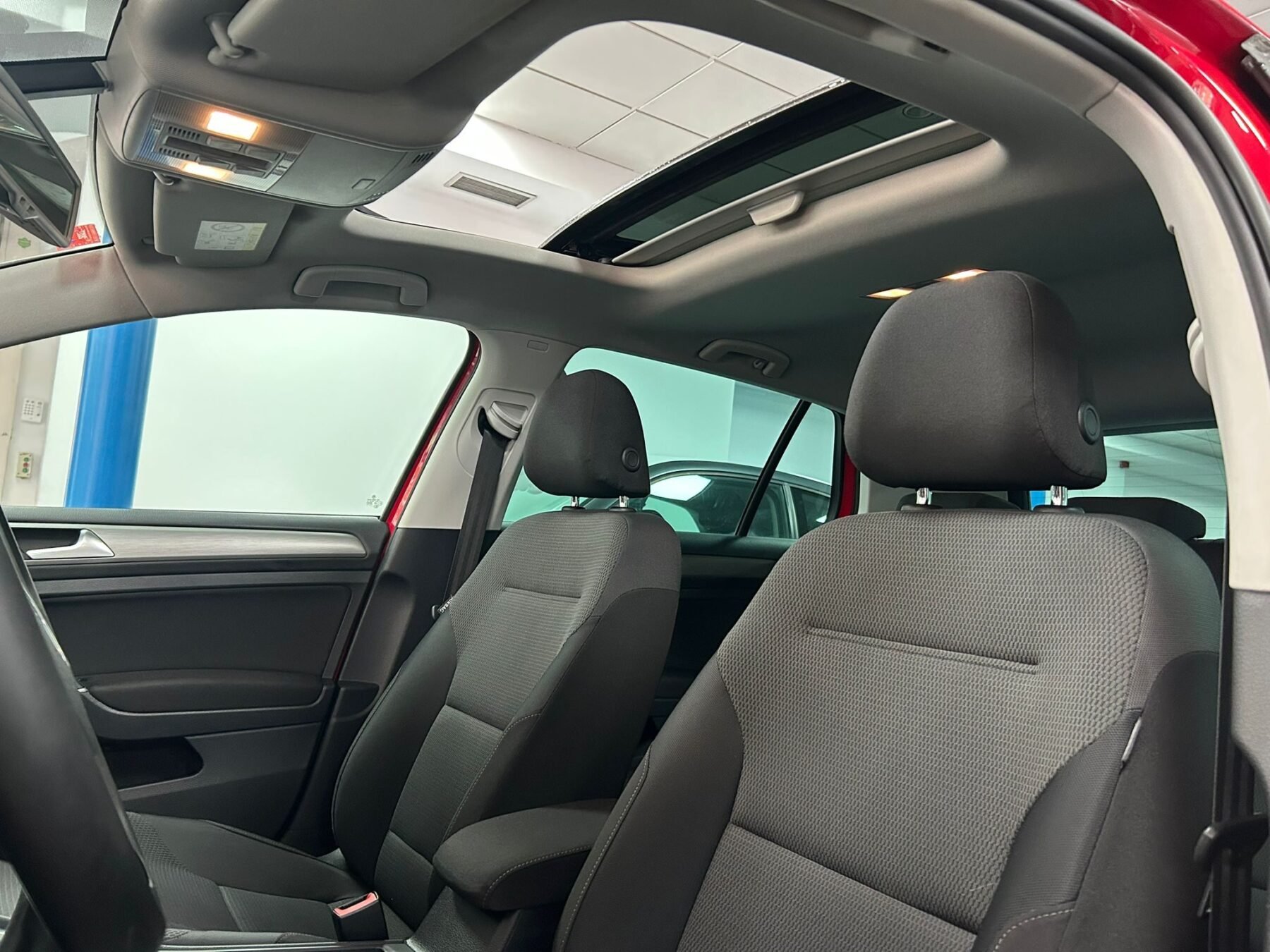 VOLKSWAGEN Golf 1.4tsi advance bmt