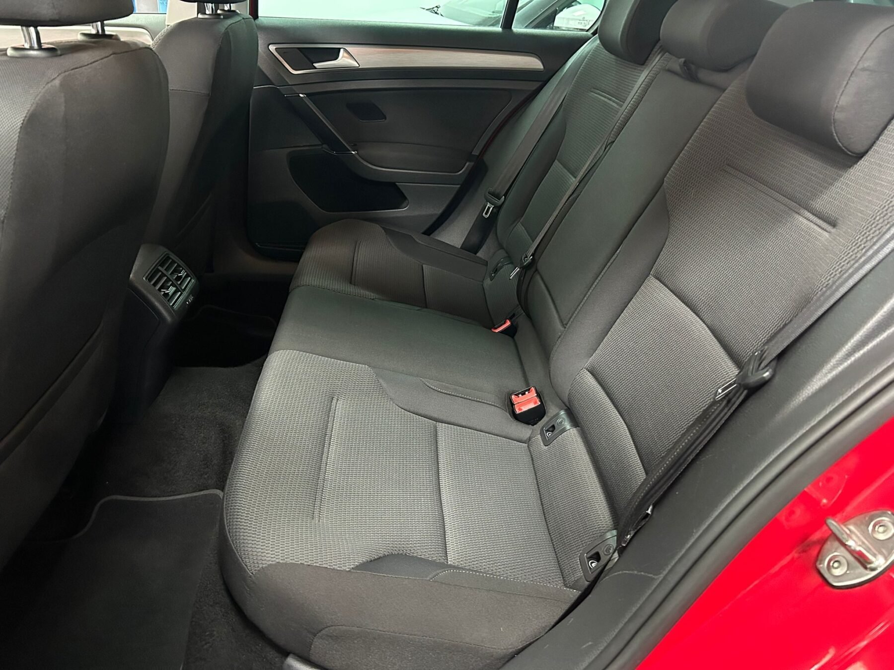 VOLKSWAGEN Golf 1.4tsi advance bmt