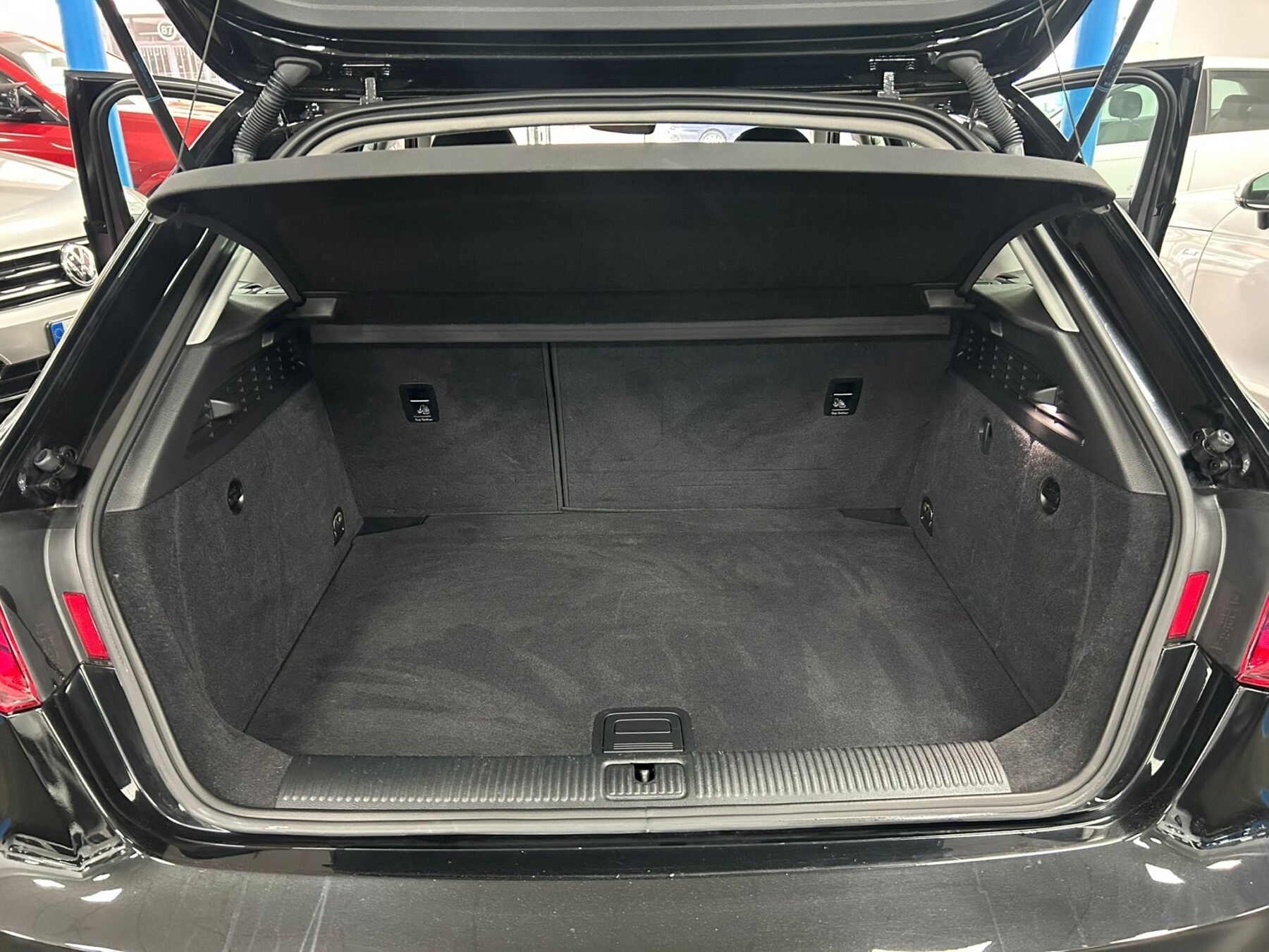 AUDI A3 Sportback 1.6tdi S-line