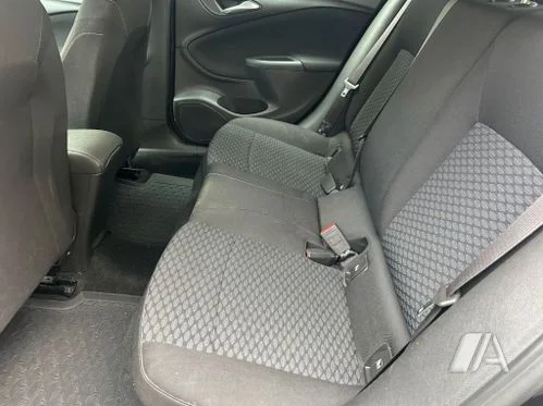 OPEL ASTRA 1.4T S/S Selective 125