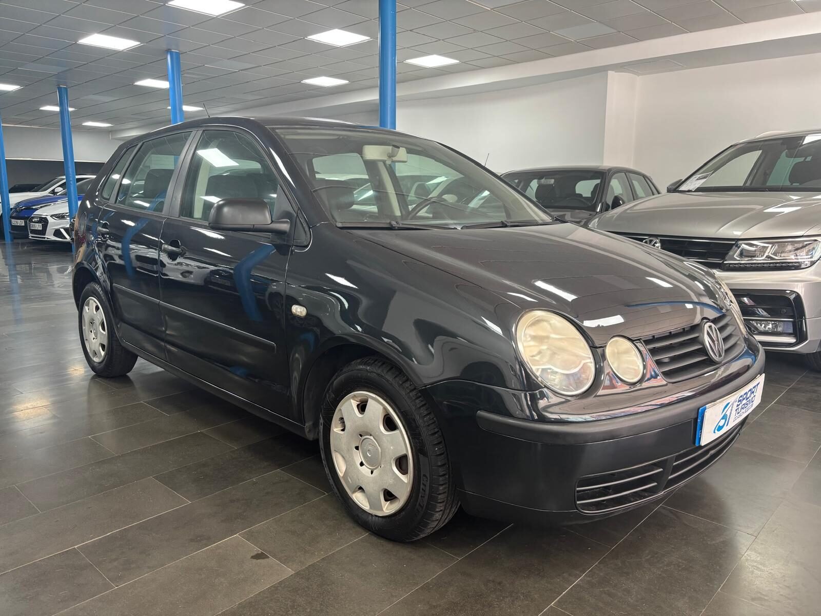 VOLKSWAGEN POLO 1.2 Conceptline 