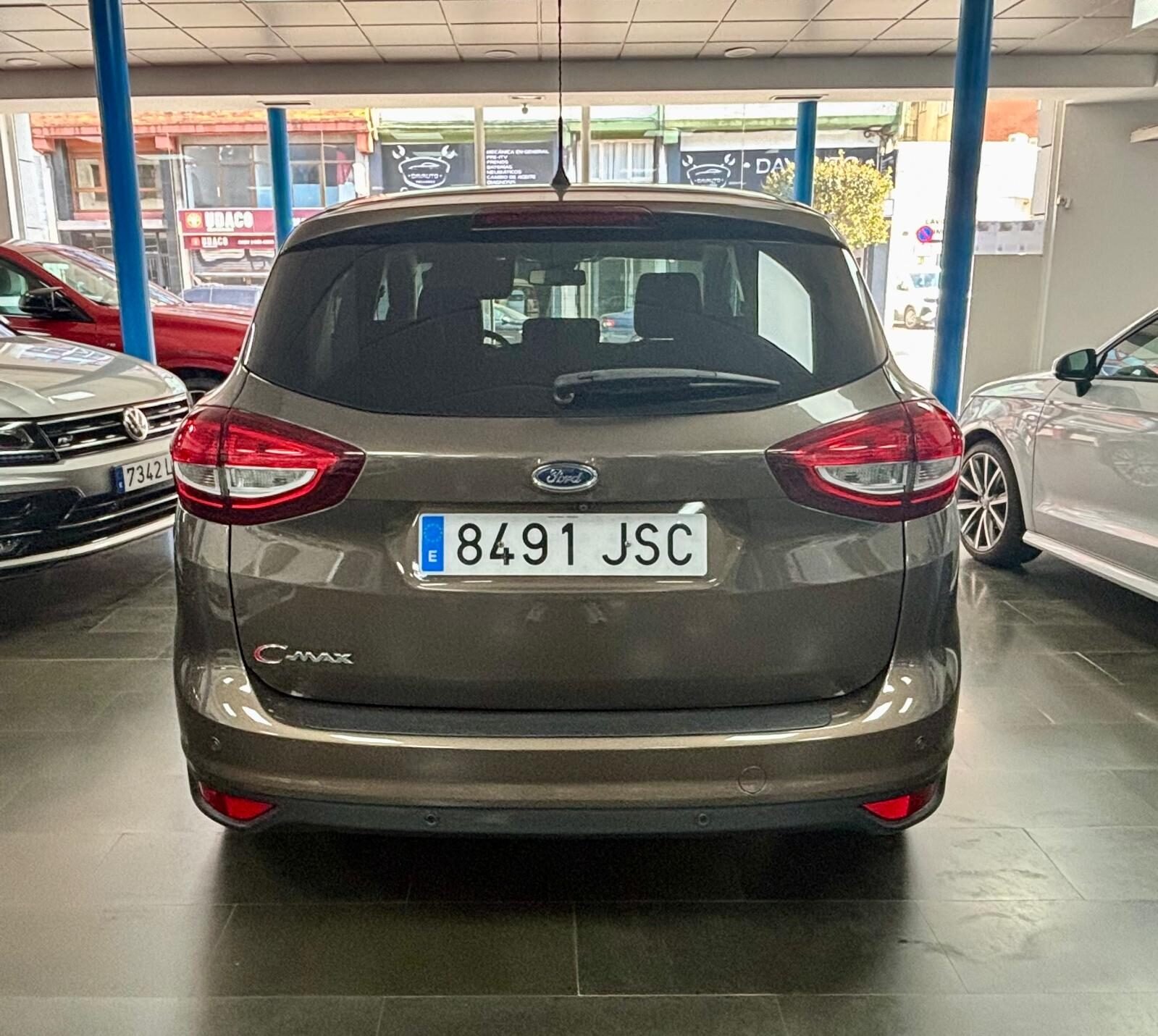 FORD Cmax 1.5tdci Titanium
