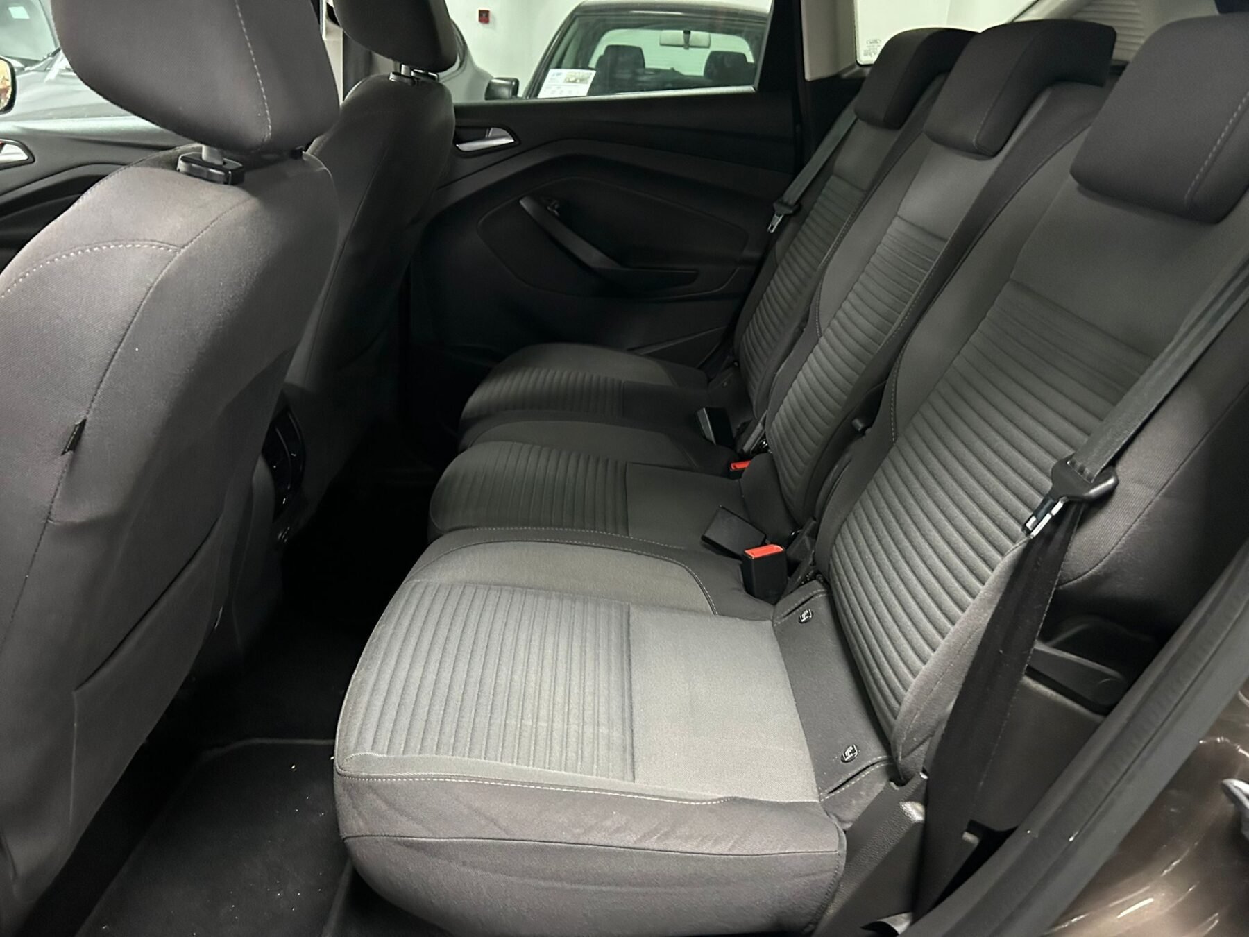 FORD Cmax 1.5tdci Titanium