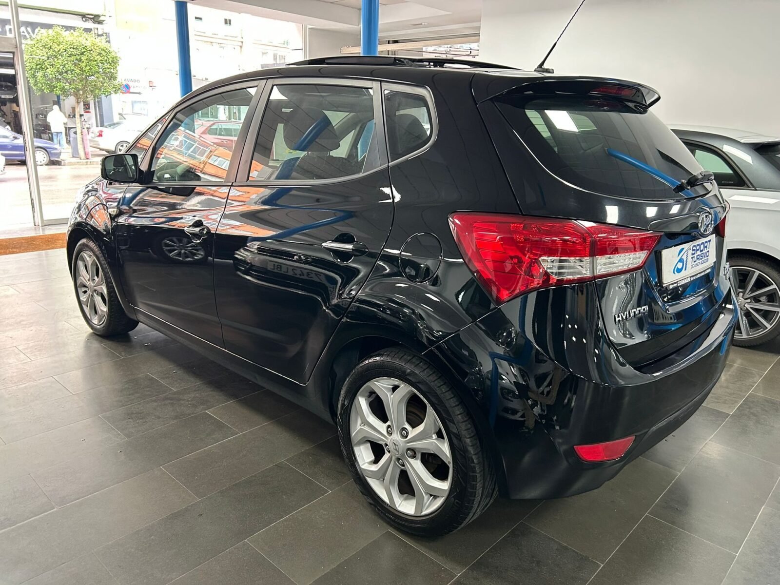 HYUNDAI IX20 1.4 CRDI GLS Sport Sky
