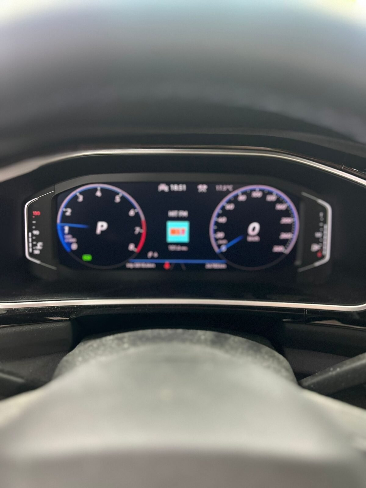 VOLKSWAGEN T-ROC 2.0TSI 4MOTION 