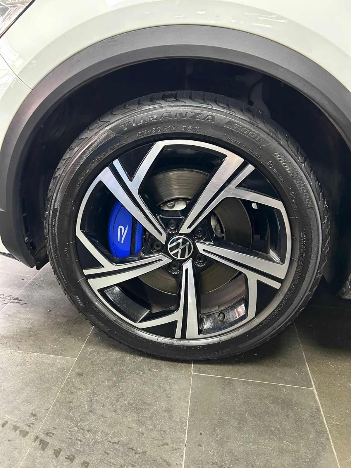VOLKSWAGEN T-ROC 2.0TSI 4MOTION 