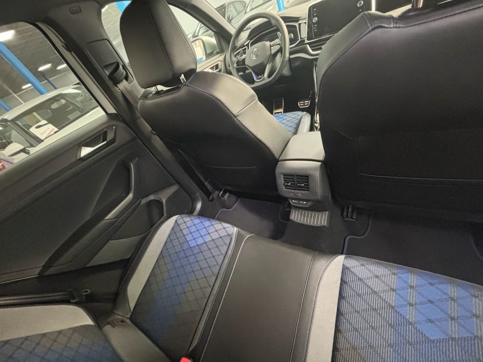 VOLKSWAGEN T-ROC 2.0TSI 4MOTION 