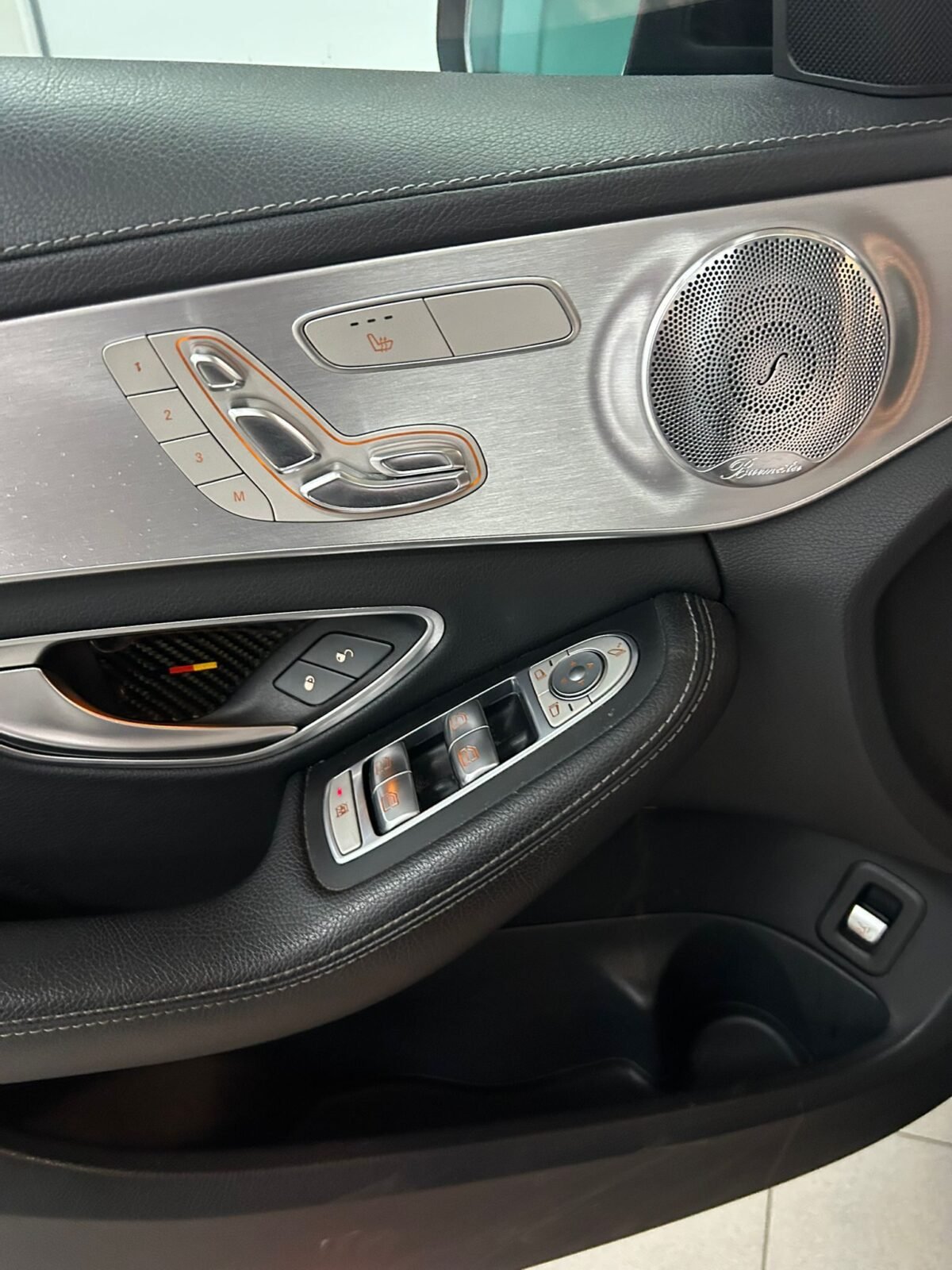 MERCEDES-BENZ C400T 4Matic AMG Line
