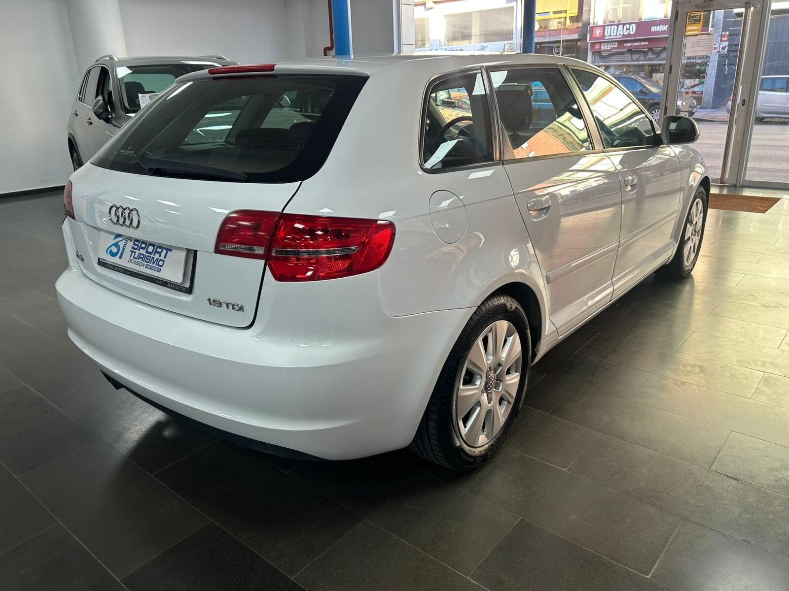 AUDI A3 Sportback 1.9tdi Attraction