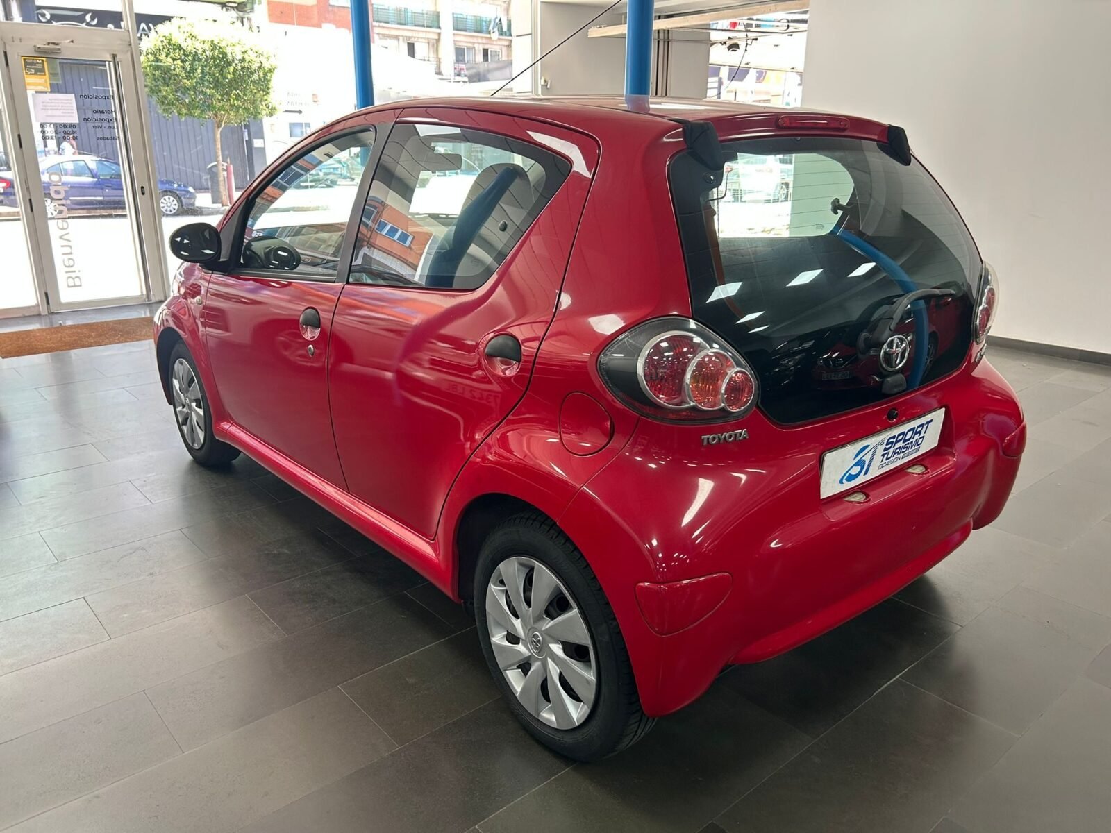 TOYOTA Aygo 1.0 live